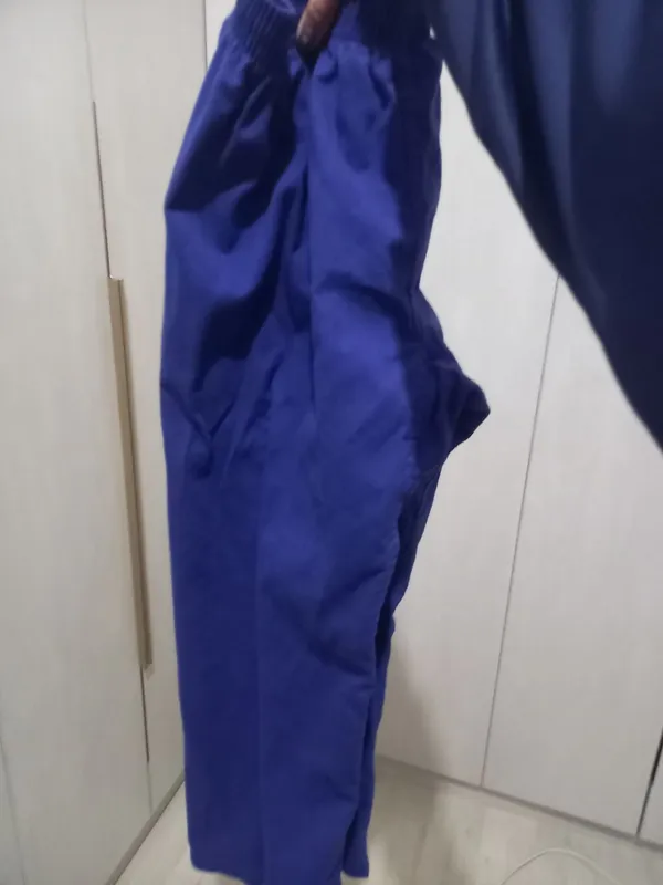ADIDAS kimono, 13–15 yoshli o‘g‘il bola uchun 3 ADIDAS kimono, 13–15 yoshli o‘g‘il bola uchun 3