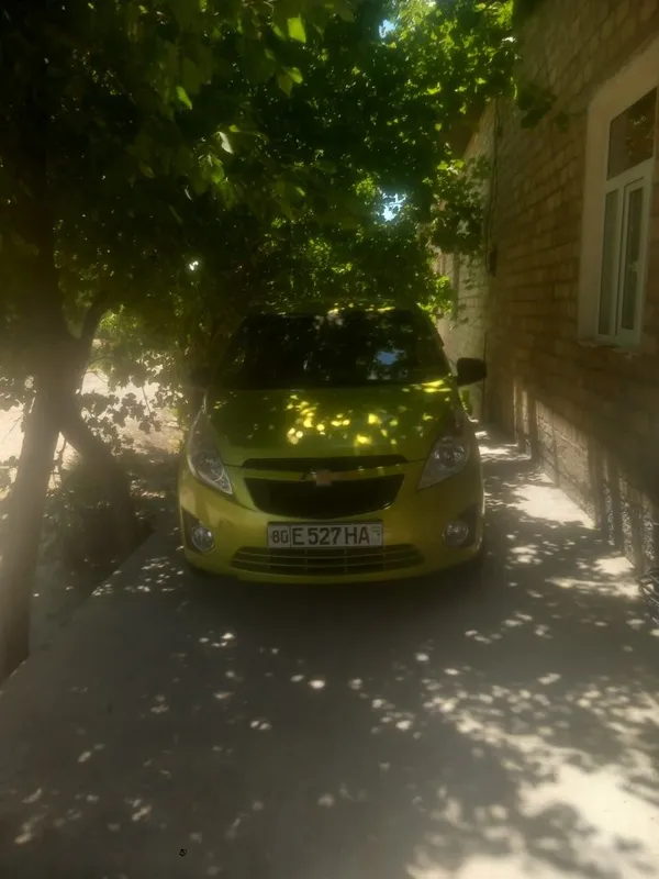 2012 yil spark salatviy svet 2012 yil spark salatviy svet