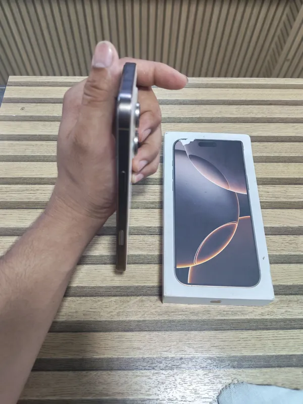 Iphone 16 pro max 256gb 5