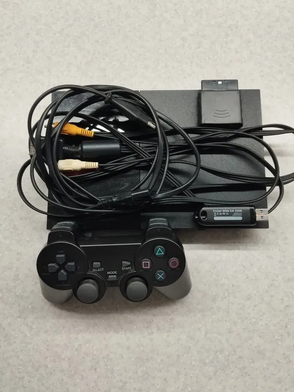 Игровая приставка Playstation 2 slim 32gb 2 Игровая приставка Playstation 2 slim 32gb 2