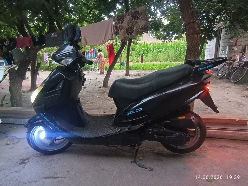 Sukuter sotiladi 80 kubali 100ga 2 litir — фото 1