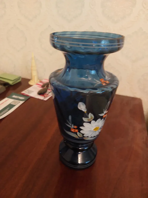 Ko‘k shisha vaza 3