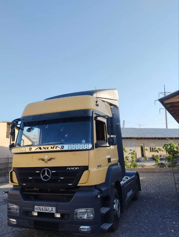 Mersades benz axor 1840
