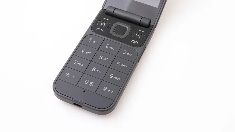 YENGI ! Nokia 2720 Flip *Dualsim | Dostavka ! 6