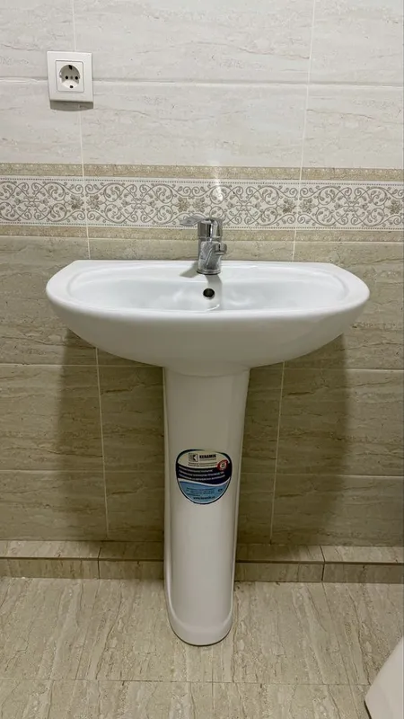 Vanna rakvina unitaz sotiladi 2 Vanna rakvina unitaz sotiladi 2