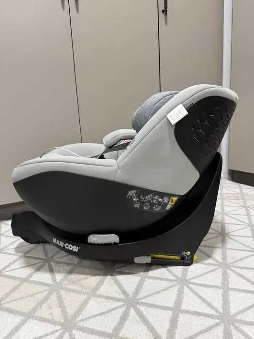 Автокресло Maxi-Cosi Pearl 360 Pro с базой FamilyFix 360 Pro. — фото 2