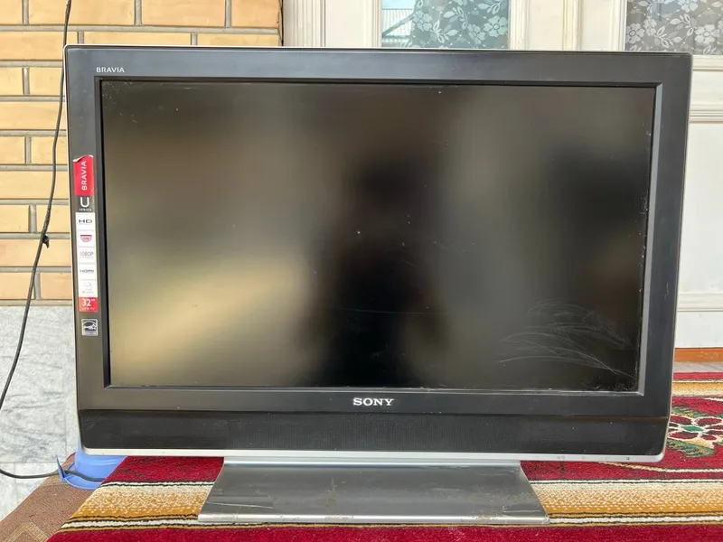 Телевизор Sony 32 — фото 1