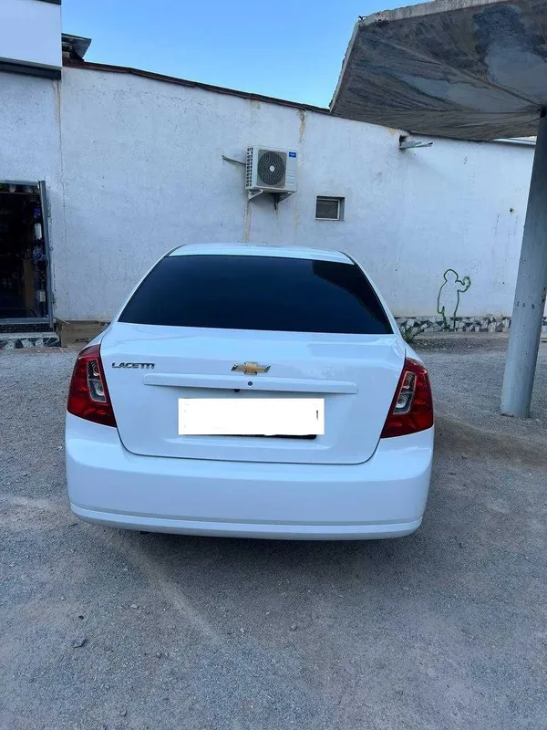Chevrolet Gentra 2