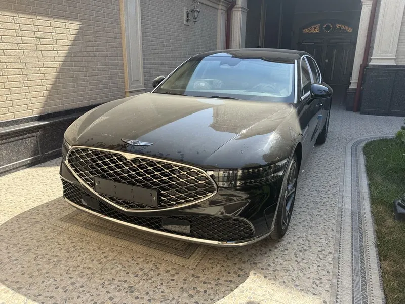 Genesis g90 SWB 2026 yil Yengi 1 Genesis g90 SWB 2026 yil Yengi 1
