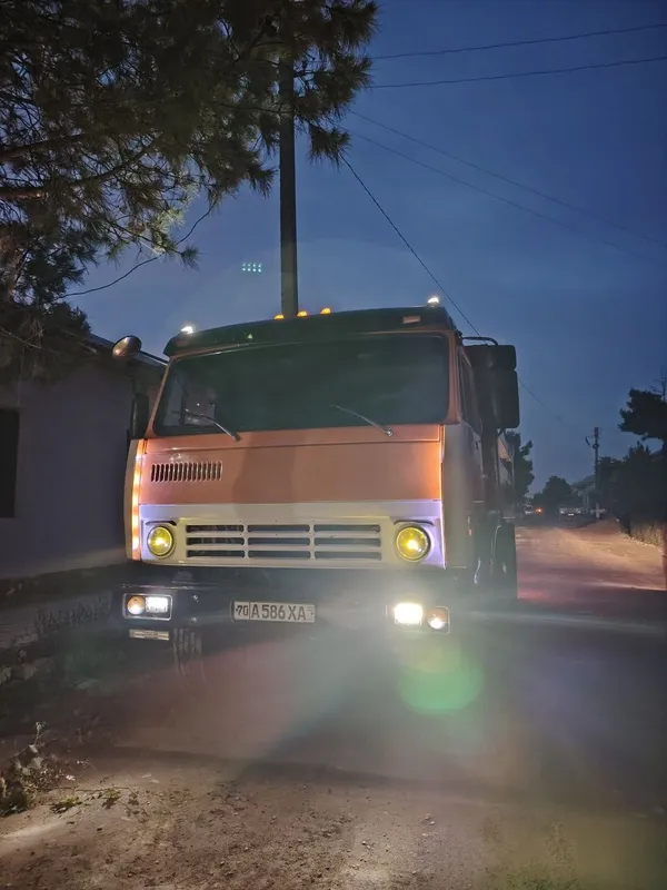 Kamaz samosval sotiladi 2
