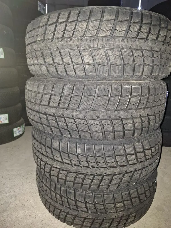 215/60R17 zimniy Green Max 215/60R17 zimniy Green Max