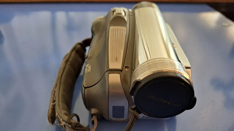 Panasonic NV-GS60