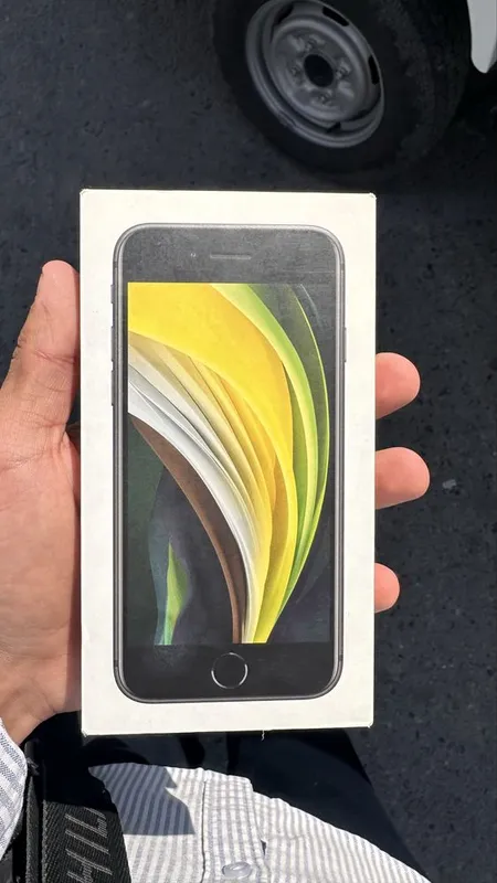 Iphone se 2020 64gb ideal hamma joyi ishlidi — фото 3
