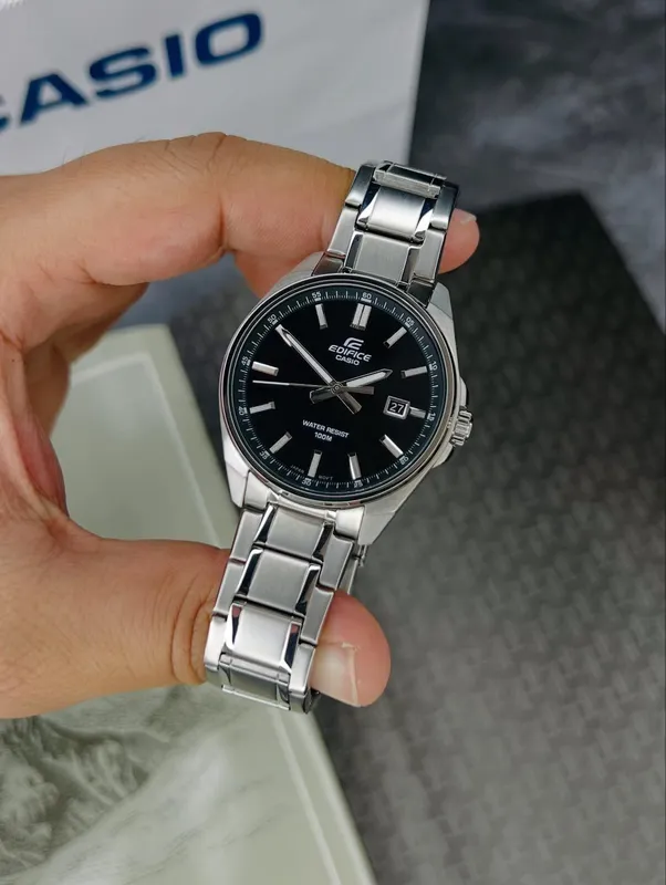 Original Casio Edifice soatlari 115$ dan 4 Original Casio Edifice soatlari 115$ dan 4