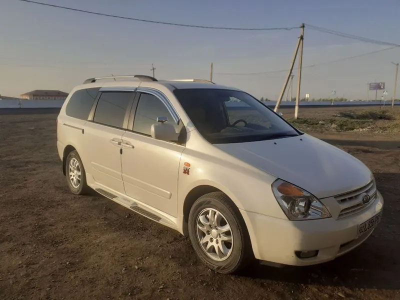 Кия карнивал 2009 1