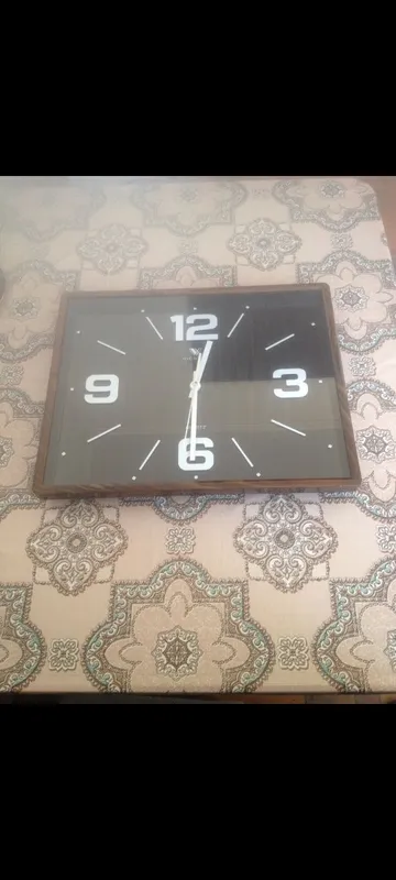 Yangi devor soati 2