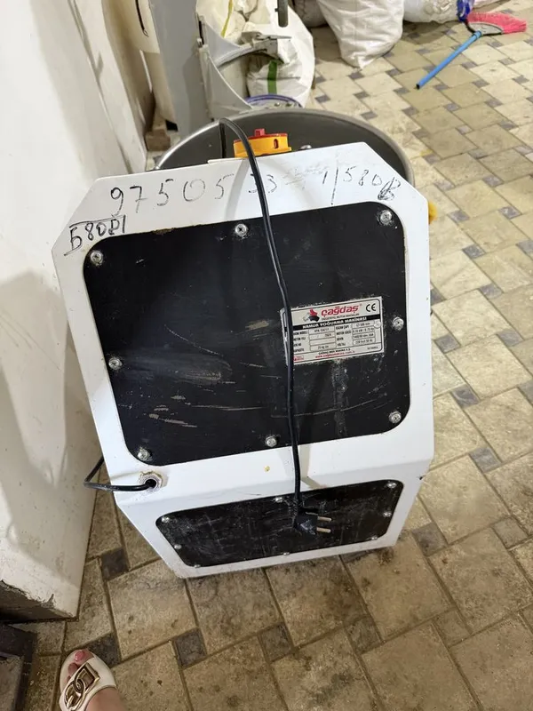 Тестомешалка 25 кг 3 Тестомешалка 25 кг 3