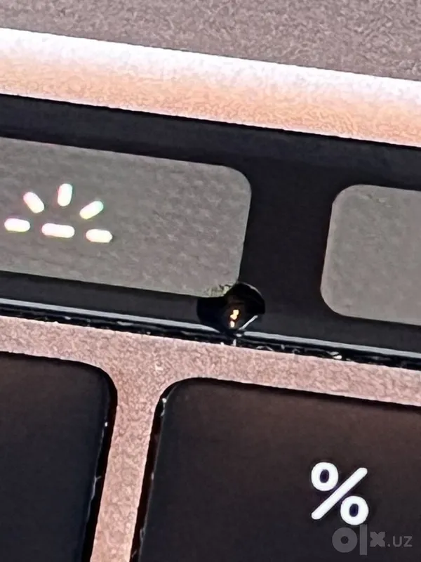 Macbook Pro M1 8/256 2 Macbook Pro M1 8/256 2