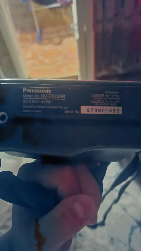 Видео камера модель panasonik NV-rx70en