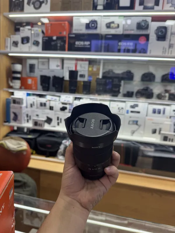 Sony 16-35 mm F4 ZA oss 5