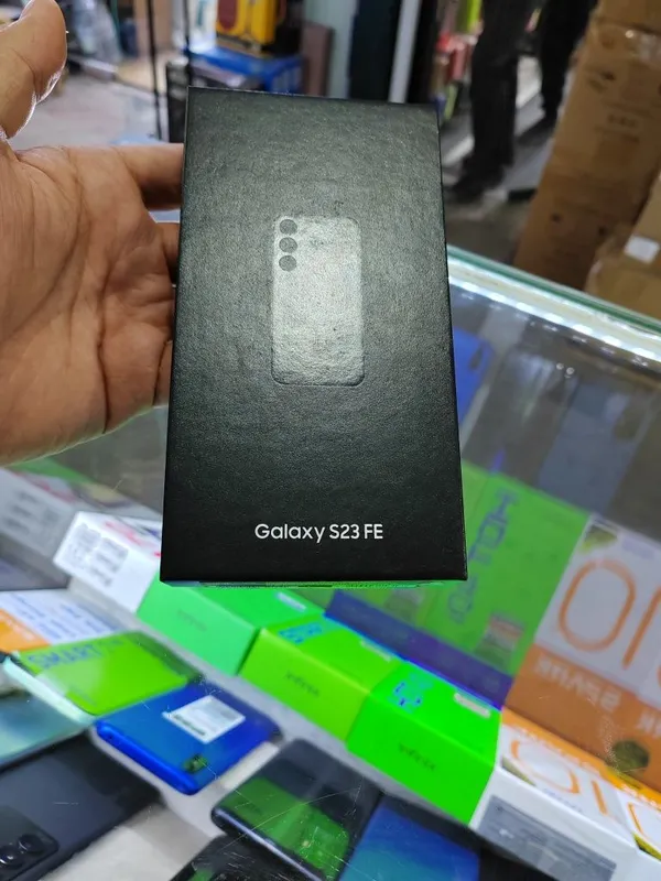 Samsung s23 EF 8 256