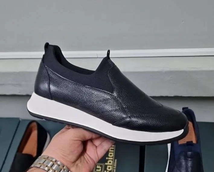 Skechers Krosovka Material: charm Razmer: 39-43 — фото 2