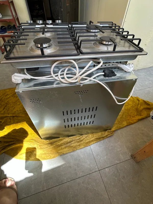 плита Hansa 4