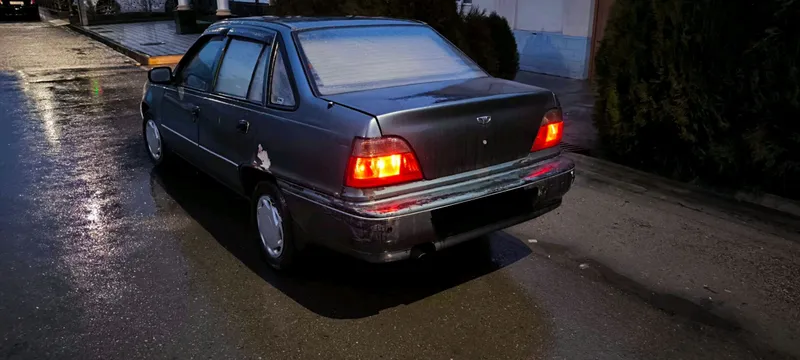 Автомобиль Daewoo Nexia 1 SOHC Корея 1998 г.в. — фото 2