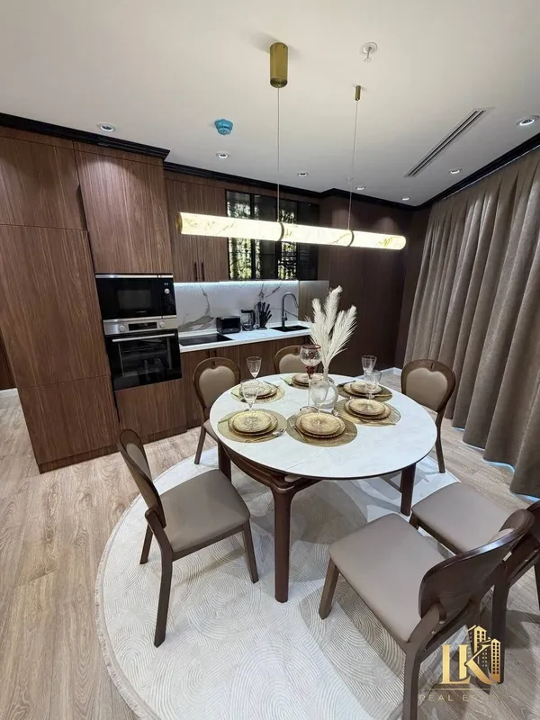 Продаётся 2-комнатная квартира в ЖК Piramit Tower с авторским ремонтом и видом на Ташкент Сити 2
