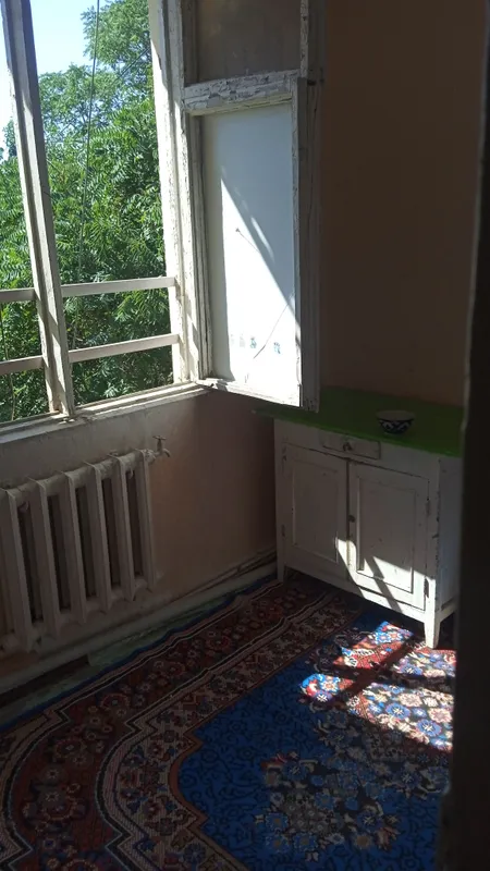 Продам недорого 1в2/4/4 на Учтепа-21 3 Продам недорого 1в2/4/4 на Учтепа-21 3