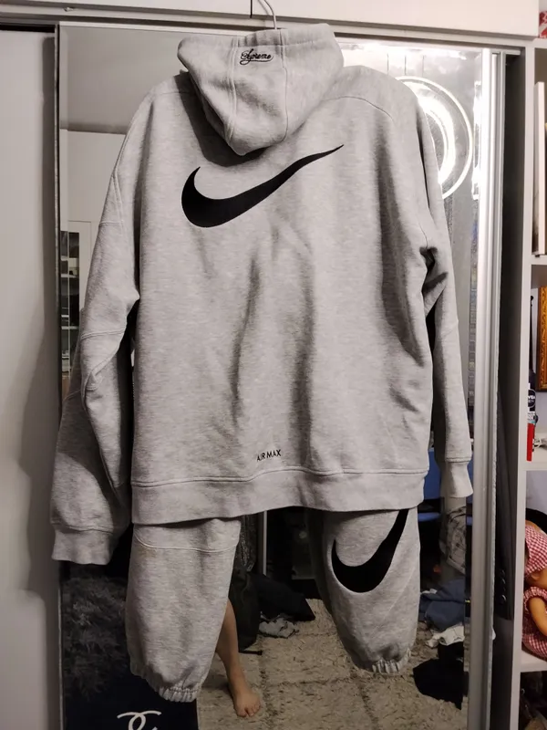 Продаю демисезонный мужской костюм Nike 2 Продаю демисезонный мужской костюм Nike 2