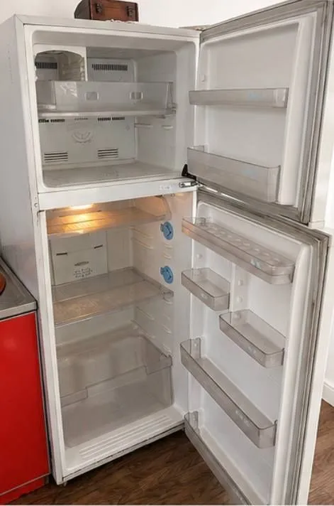 Samsung muzlatgichi 2 Samsung muzlatgichi 2