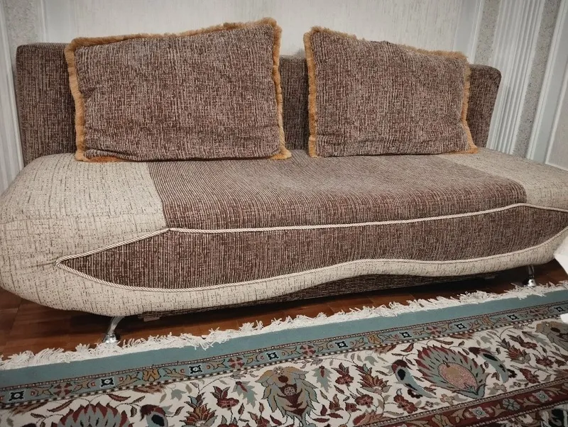 Диван. Divan