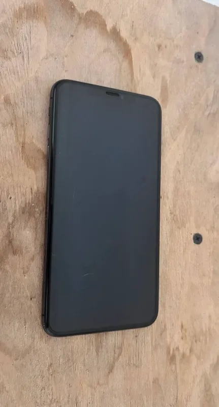 Aksiya IPhone XS max 7 Aksiya IPhone XS max 7