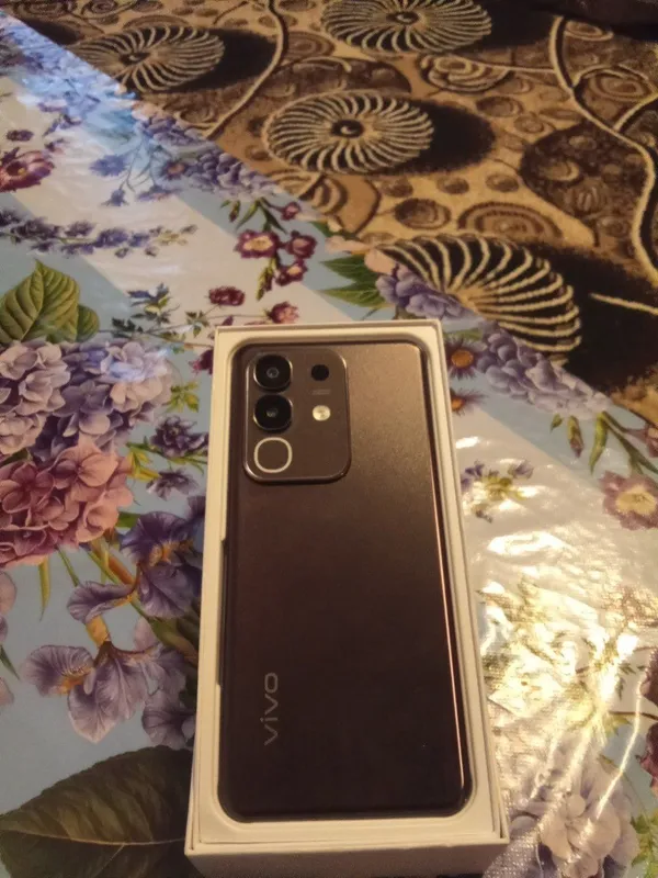 Vivo Y29