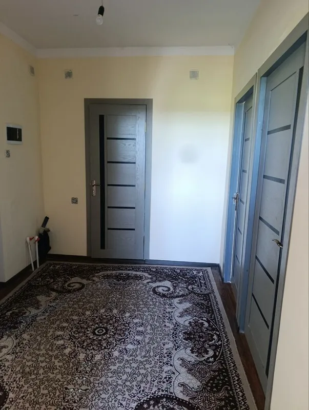 Qo'shko'pir Shovot yo'lida toza domda 5-etajda 3xonali kv sotiladi. 3 Qo'shko'pir Shovot yo'lida toza domda 5-etajda 3xonali kv sotiladi. 3