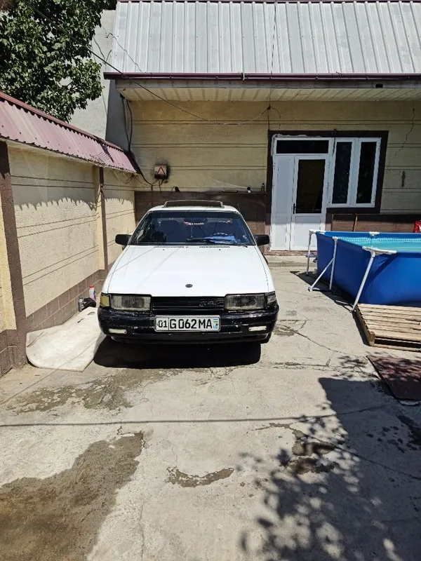 Продам автомобиль mazda 626 1 Продам автомобиль mazda 626 1