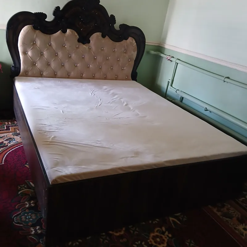 Divan-krovat, malla, 220,170 Divan-krovat, malla, 220,170