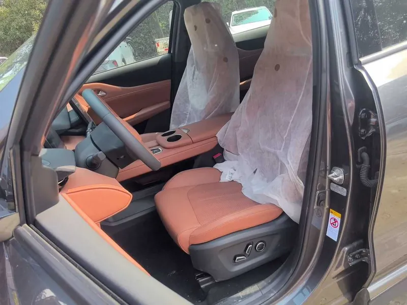 CHANGAN UNI-Z 1.5T Premium Edition — фото 8