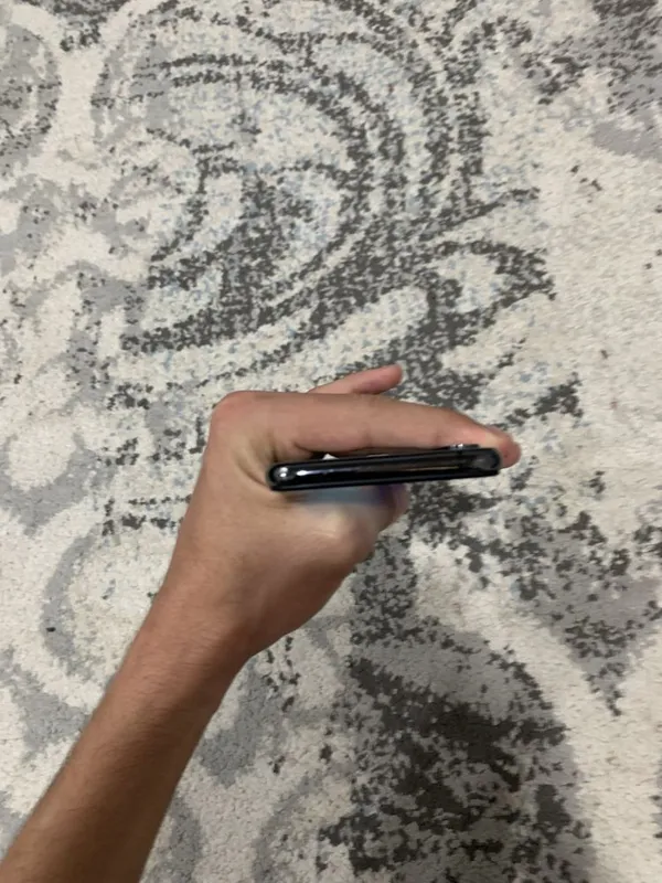 Iphone xs sotiladi — фото 4