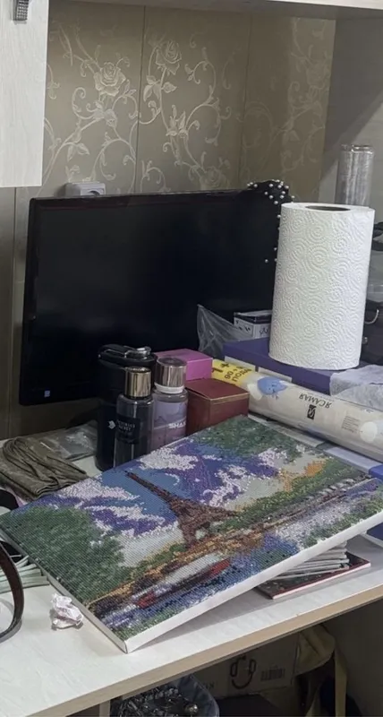 Продаётся компьютер со столом для компа