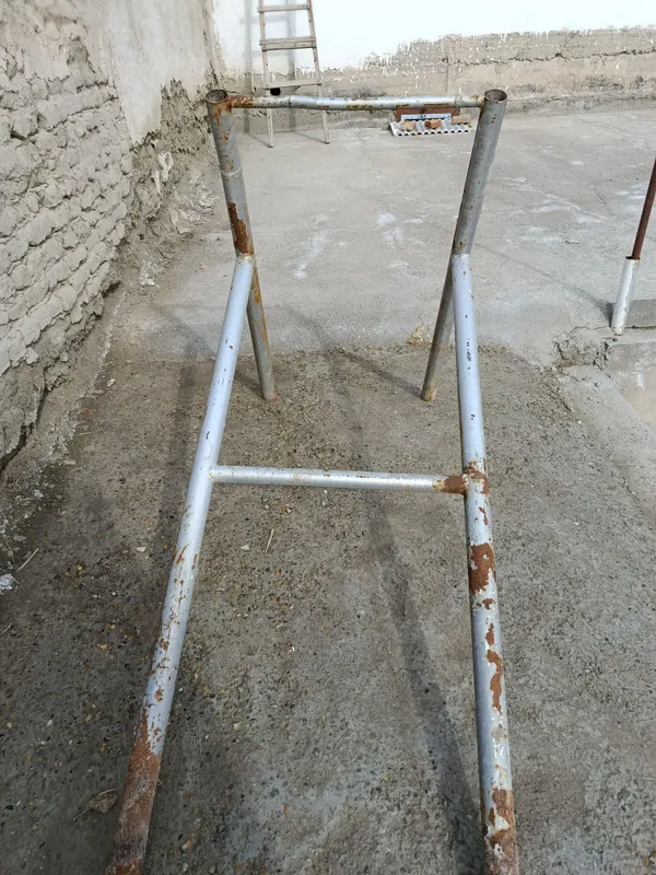 Qòlda yasalgan burus sotiladi