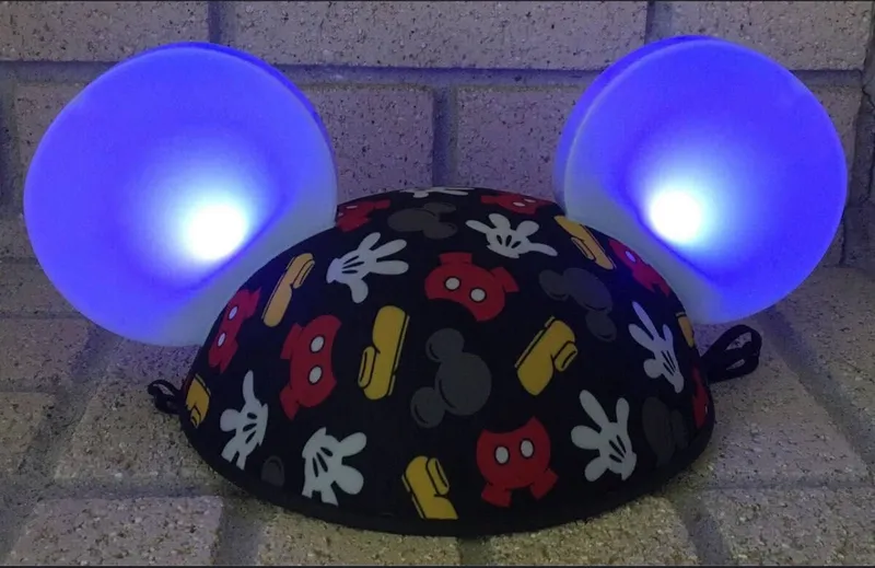 Шапка с подсветкой Mickey Mouse Disney Parks~Magic