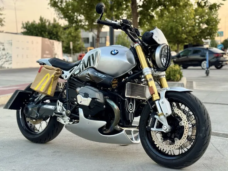 BMW R nineT 2016 1 BMW R nineT 2016 1