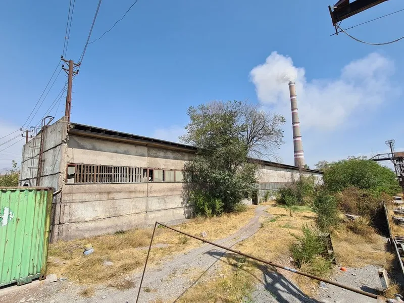 Нотурар бино сотилади — фото 2