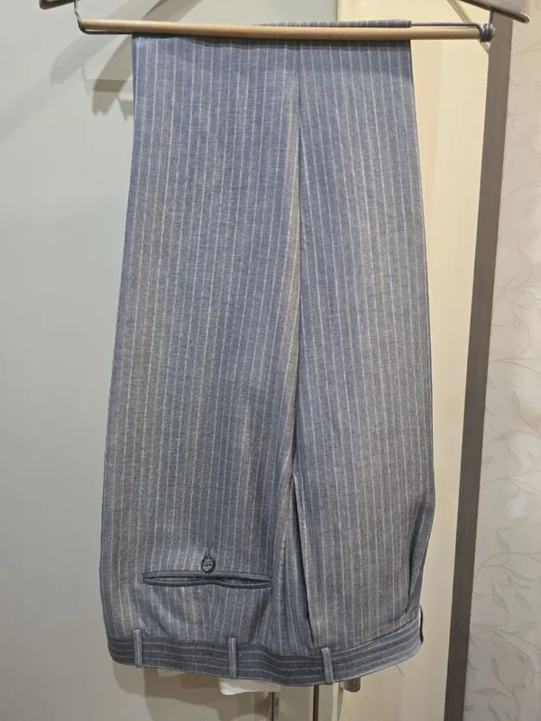 Костюм мужской, в отличном состоянии, Corneliani, Italy, оригинал 2