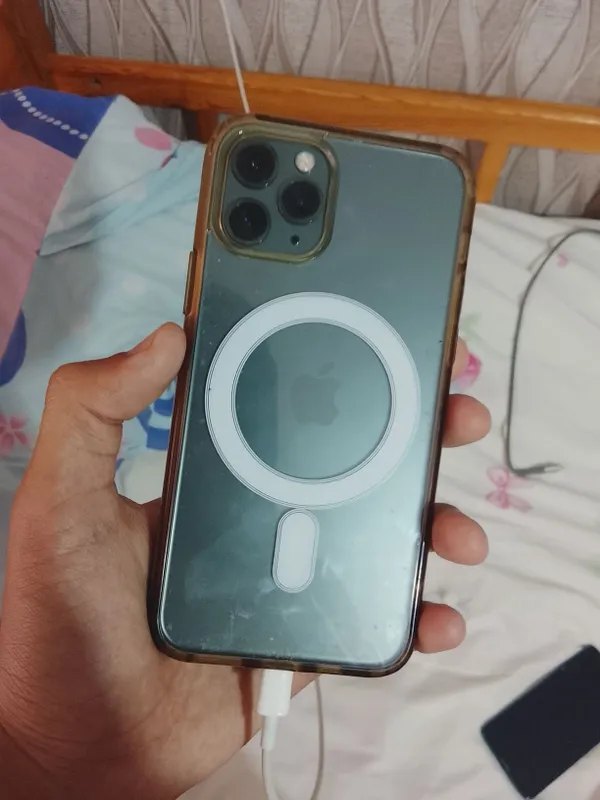 iphone 11 pro 256 tali yomksti 75 narx 210$ kelis