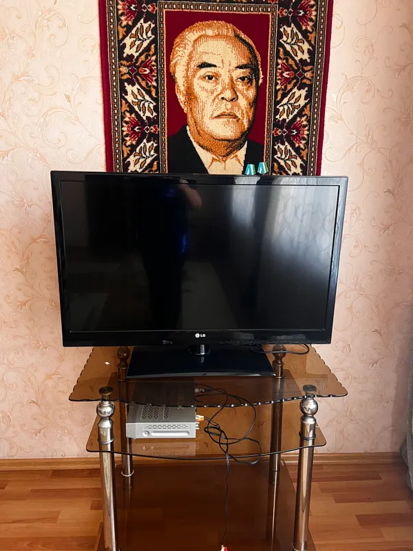 Телевизор