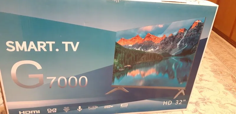 SAMSUNG Smart- TV 32 G-7000 3 SAMSUNG Smart- TV 32 G-7000 3