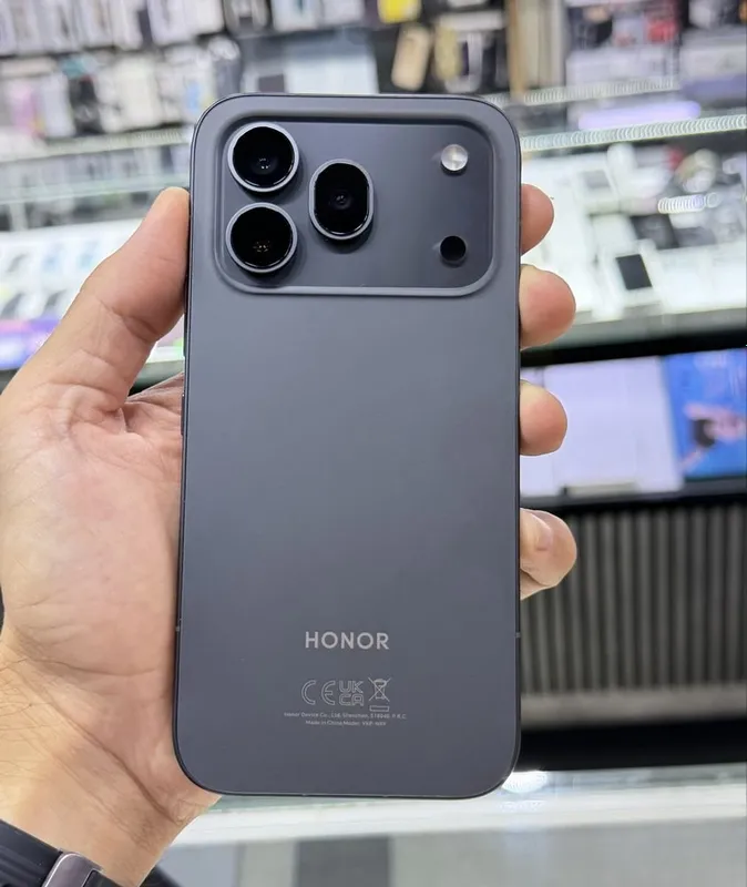 Honor 600 pro 12/512 gb black 1 Honor 600 pro 12/512 gb black 1